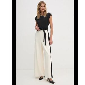 DKNY | NWT Black Cream Colorblock Wide Leg Belted Cap Sleeve Jumpsuit, Size 10